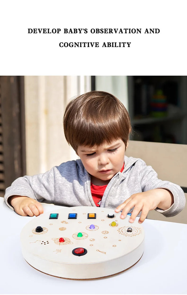 Planche d’activités Montessori / Circuit LED avec prise et interrupteur ON/OFF / Développement de la motricité fine et des capacités cognitives / Jouet éducatif pour bébés / Idée cadeau Busy Board